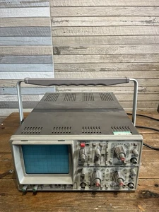 Osciloscopio HAMEG HM604 | 60 MHz | Doble canal | Enciende solo unidad no probada - Imagen 1 de 9