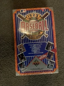 1992 Upper Deck Baseball Factory Sealed Wax Box - Picture 1 of 2