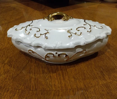 Plato de baratija de caramelo con tapa cubierto de oro blanco ovalado vintage cerámica ornamentado Foto 1 de 4