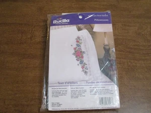 BUCILLA LACE FLORAL GARLAND CROSS STICH PILLOWCASES 65326 FLOSS NOT INCLUDED - Picture 1 of 2
