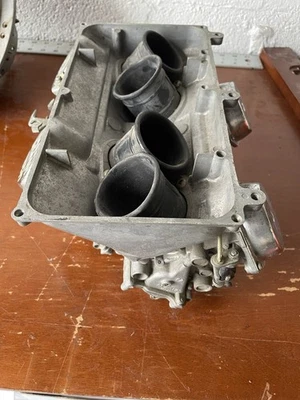 Carburadores de una Honda 1000 1984V 65 Foto 1 de 4