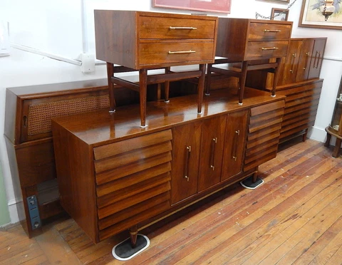 Martinsville Mid Century Bedroom Set MCM Dresser Chest Queen Bed Stands Eames Cover