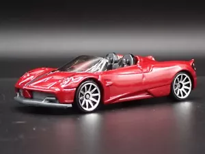 2017-2020 PAGANI Huayra Roadster Supercar 1:64 Diorama Scala Modellino - Foto 1 di 7