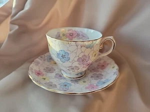 Tuscan Fine English Bone China Pastel Floral Cup & Saucer C9294 England - Picture 1 of 14