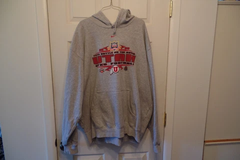 Nike Utah Ute's 2009 75th Battle on the Bayou Pullover Hoodie Sweatshirt XXL Cover