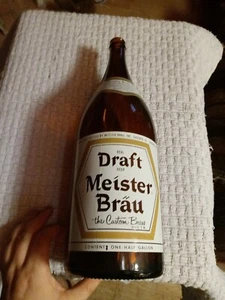 1/2 Gallon Real Draft Beer Meister Brau Premium Brew Bottle - Picture 1 of 6