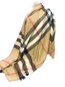 Burberry Shawl 65% Wool 35% Silk Wrap Soft Fringes Scarf - Picture 1 of 11