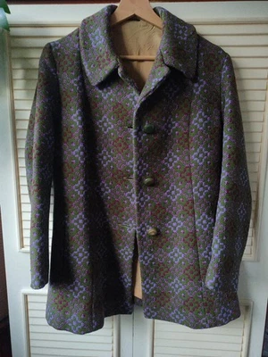 Pure New Wool Welsh Vintage tapestry Coat. Size 10. Super Condition - Image 1 of 4