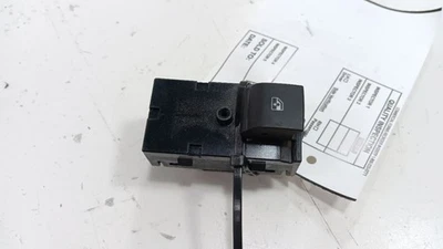 Interruptor de ventana eléctrica Buick Encore pasajero trasero derecho 2016 2017 2018 2019 Foto 1 de 4