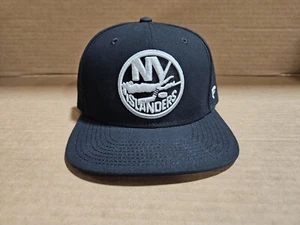 New Without Tags Fanatics New York Islanders Fitted Hat - Black - Size 7 - Picture 1 of 6
