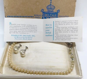 DELTAH World’s Finest Simulated Pearls Earring and Necklace In Original Box Vint - Picture 1 of 9
