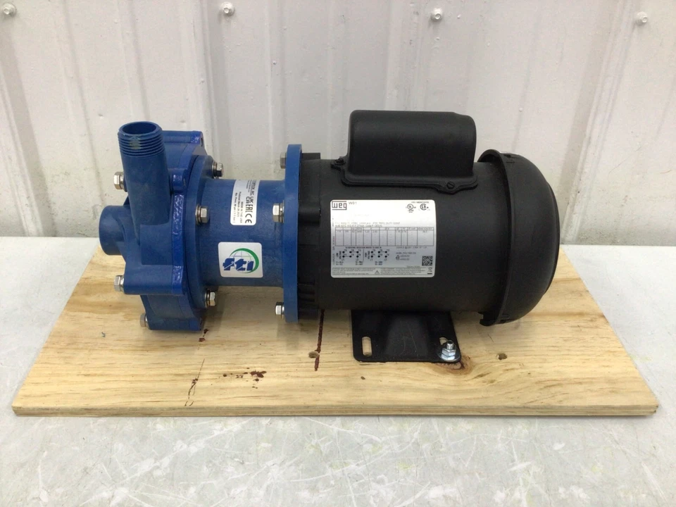 Bomba de acionamento magnético Finish Thompson Db6p-M224 1/3 HP PP 115/208-230V 1" FNPT - Imagem 1 de 4