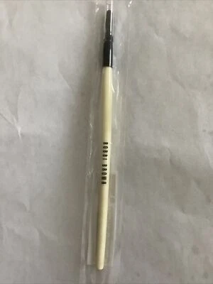 Cepillo delineador de ojos ultra fino Bobbi Brown - Sellado Foto 1 de 3