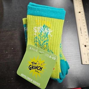Unisex The GRINCH Holiday Athletic Crew Socks 3 Pair Shoe Size 6-10 Ages 3-5 - Picture 1 of 3