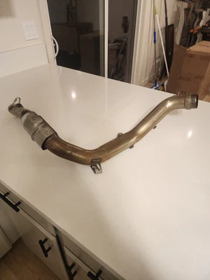 Деталь выхлопной системы выпускного коллектора Ducati 749 R 2006 No: 57010741B - Изображение 1 из 3