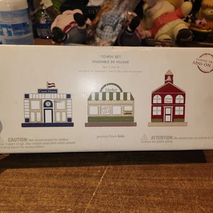 NEU KERAMIKSCHEUNE KINDER pbk EISENBAHNEN ZUG STADT SET, HOFHAUS, MARKT & SCHULE - Bild 1 von 7