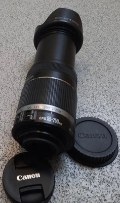 Canon EF-S 55-250mm 1:4-5.6 IS Image Stabilizer Telephoto Zoom Lens, Canon EOS - Image 1 of 4