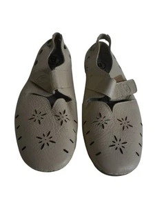 EUC Propet Ortholite Mary Jane Walking Shoes Oyster Grey Leather Upper Sz 10 - Picture 1 of 8