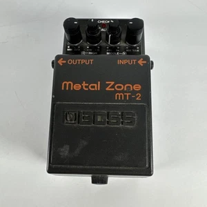 Boss Metal Zone Gitarrenverzerrung (MT-2) - Bild 1 von 6