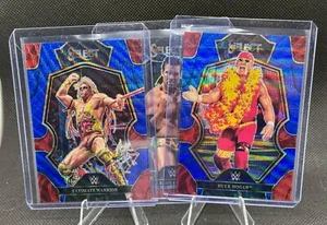 2023 Panini Select WWE Blue Wave Prizm /99 Singoli Asia Esclusiva Internazionale - Foto 1 di 1