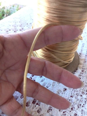 Tubo de satén dorado de colección borde costura artesanías tapicería cinta de ribete de 5 yardas Foto 1 de 4