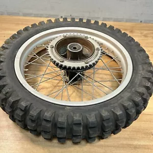 Can-Am MX6 MX-6 250 1980-81 Bombardier/OEM Bonita llanta solar rueda trasera 18" - Imagen 1 de 8