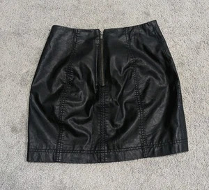 Free People Mini Black Faux Leather Zip Up Short Modern Biker Moto Skirt Size 2 - Picture 1 of 6