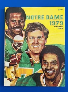 Anuario Guía de Fútbol Notre Dame 1979; Alto Grado - ¡Agudo! - Imagen 1 de 2