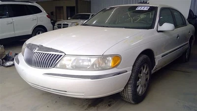 Passenger Lower Control Arm Front Fits 95-02 LINCOLN CONTINENTAL 108005 - Image 1 of 4