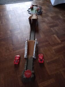 Smokeys Tractor Challenge Playset Disney Pixar Cars