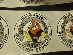 10 Daren The Lion Stickers,D.A.R.E., Drug Abuse Resistance Education,School  - Picture 1 of 3