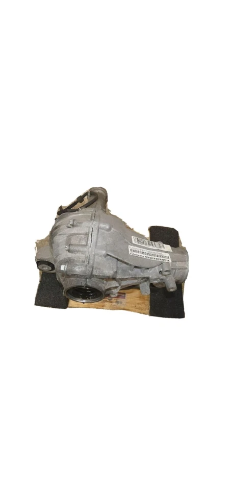 Mercedes-Benz GL450 2014 • Conjunto de portador defferencial delantero Foto 1 de 1