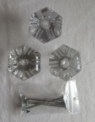 Antigua perilla de cristal de diseño grabado aprox. 1 7/8" T x 1 3/4” H LOTE de 3 Difíciles de Encontrar Foto 1 de 3