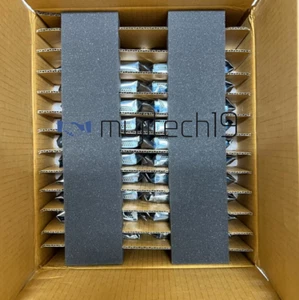 New Lenovo ThinkSystem 930-24i 4GB Flash PCIe x8 RAID Adapter FRU P/N: 01KN509 - Picture 1 of 4