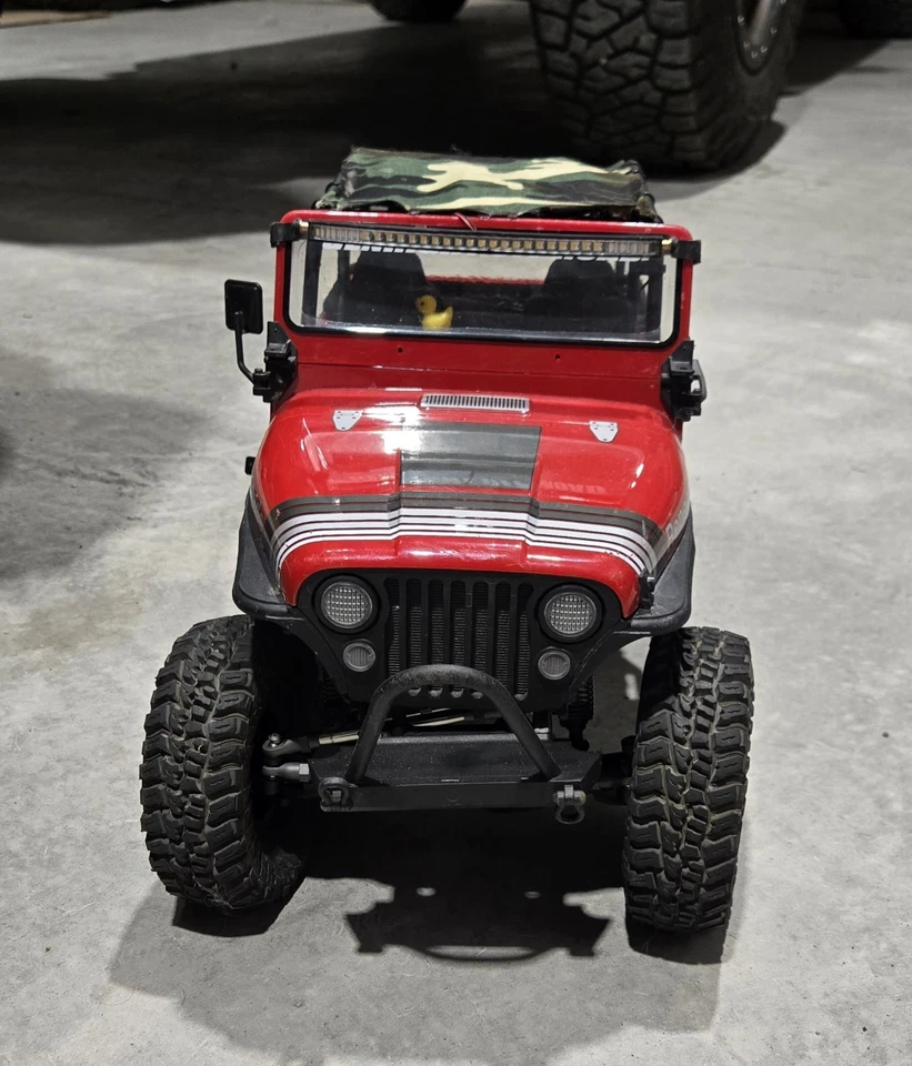 Axial CJ-7 - Image 1 of 2