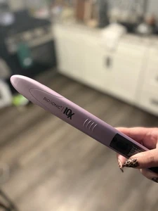 Bio Ionic 10X Styling Iron, 1" Hair Straightener Moisturizing Heat Technology - Picture 1 of 4