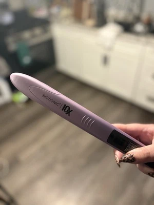 Bio Ionic 10X Styling Iron, 1" Hair Straightener Moisturizing Heat Technology - Image 1 of 4