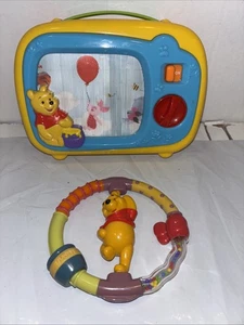 Disney Baby Winnie The Pooh MI PRIMER TV cuerda música pantalla de desplazamiento juguete funciona - Imagen 1 de 6