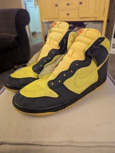 Nike Dunk Hi Top 2009 vintage azul marino y amarillo 317982-772 talla 10 - Imagen 1 de 6