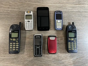 Lot 7 Telephones GSM Portables Nokia Samsung Alcatel … Etc Vintage - Photo 1 sur 8