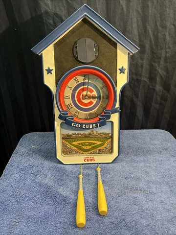 Bradford Exchange Chicago Cubs Cuckoo Clock # 722 See Description,     S9-4 Cover