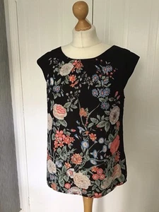 Oasis Size 14 Black Floral Cap Sleeved Top With Open Back Feature - Picture 1 of 5