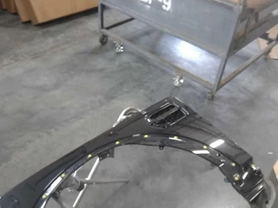 Driver Left Fender Fits 10-16 LR4 514830 - Image 1 of 4