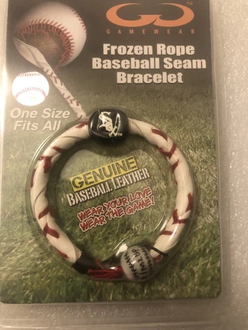 CHICAGO WHITE SOX GAMEWEAR FROZEN ROPE BASEBALL LEATHER BRACELET RED STITCHING Cover