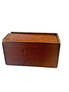 primitive schwalbenschwanz rot bemalt antik Schiebedeckeldose Kiefer frühe Oberfläche 1840 - Bild 1 von 18