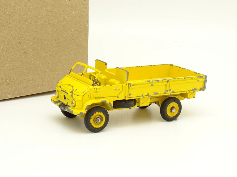 Dinky Toys France SB 1/43 - Mercedes Unimog amarillo Foto 1 de 3