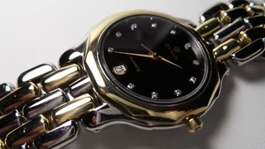 RARE CYMA Signature SERIES 18 kt GOLD & SS MENS DRESS WATCH WITH DIAMOND MARKERS - Picture 1 of 16