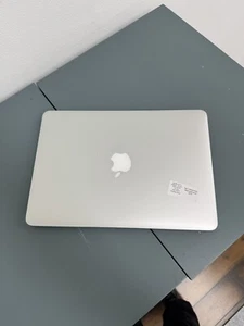 Apple MacBook Pro 13” A1502 (2015) – For Parts / Not Working | - Picture 1 of 7