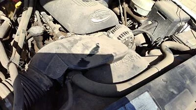 2001-2007 Sierra 1500 Hd Radiator Cooling Fan Shroud Oem Housing 6.0l 15707521 - Image 1 of 4