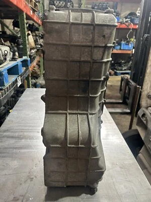 Engine Oil Pan From 2005 Chevrolet Silverado 2500 HD  8.1 12574836 L18 - Image 1 of 4